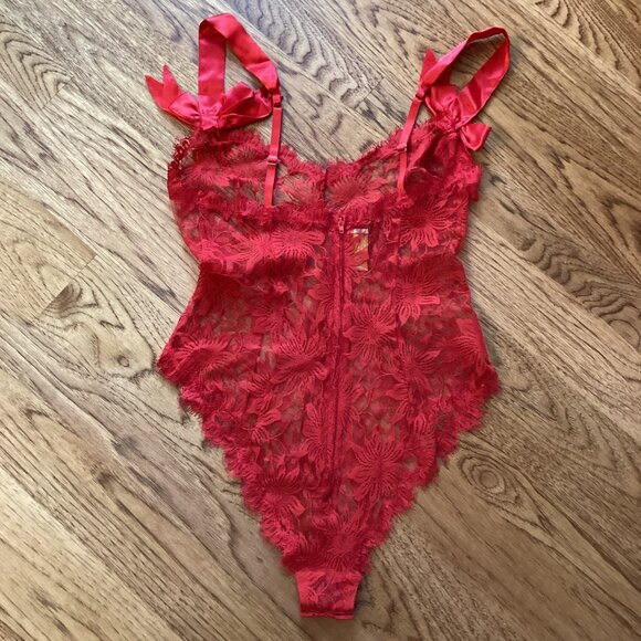 Vintage Victoria's Secret Red Lace Teddy 90s Gold Label Sheer Bodysuit SMALL - Picture 6 of 7